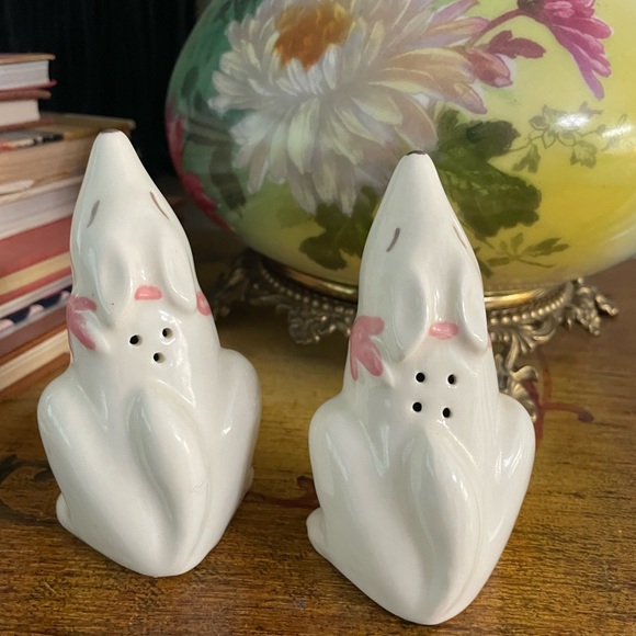 NWOT Precious Coyote S/P Shakers - Picture 2 of 3